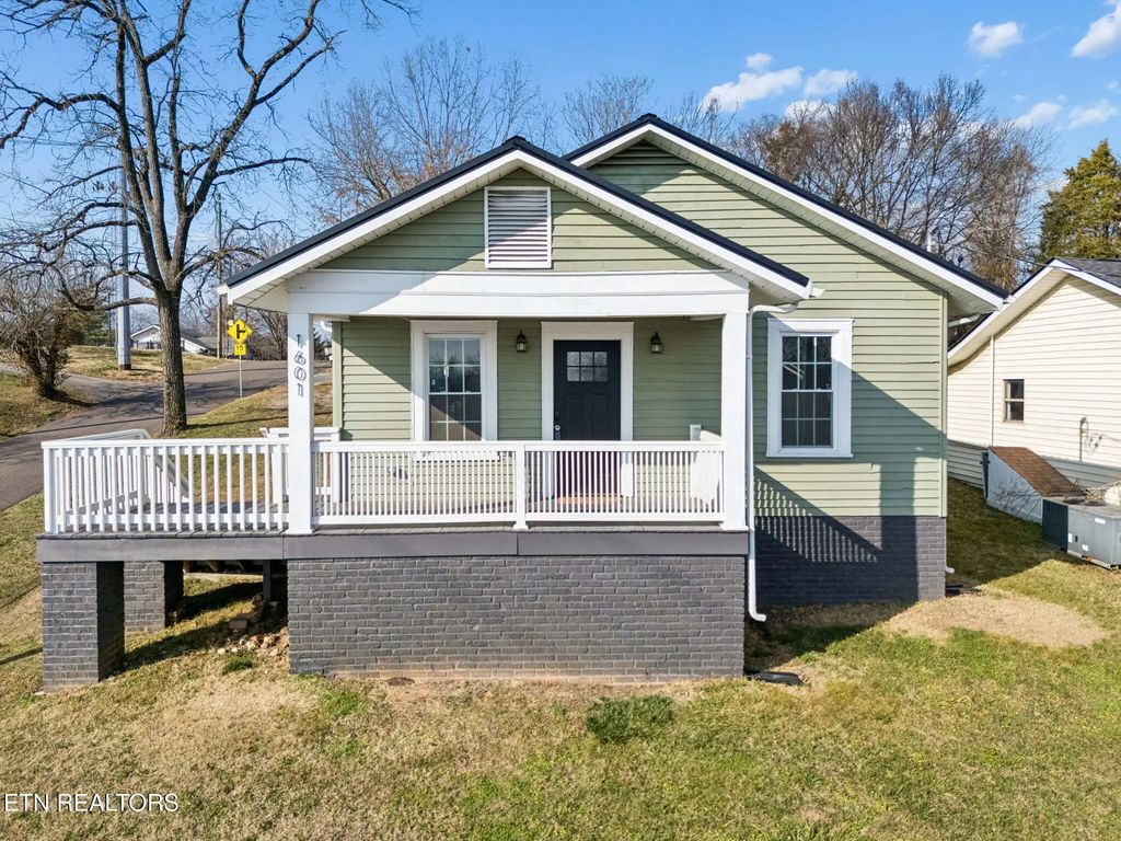 1601 Cecil Ave., Knoxville