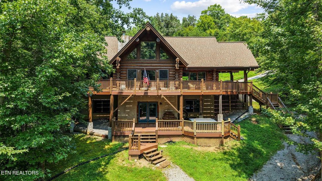 136 Landmark Drive, New Tazewell