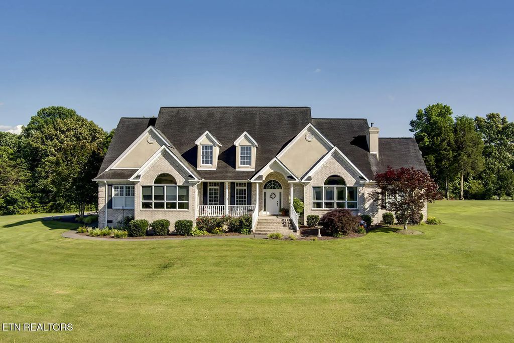 1044 Smith Valley Rd, Lenoir City