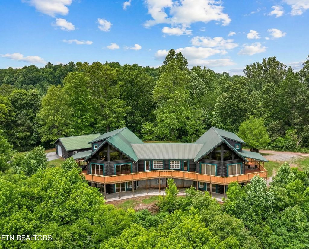 1750 Hiwassee Rd, Sweetwater