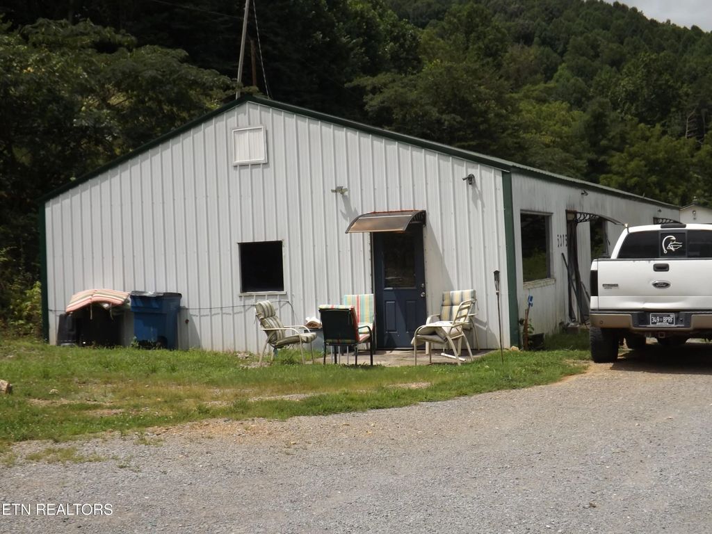 5075 E Highway 25e, Tazewell
