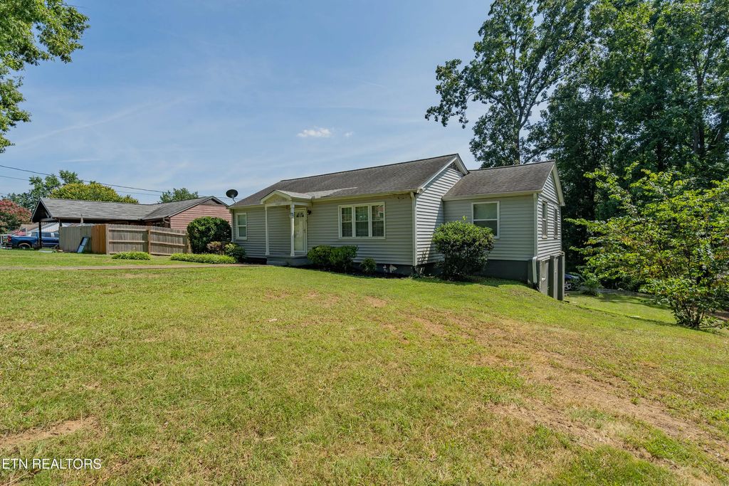 5721 Nw Davida Rd, Knoxville