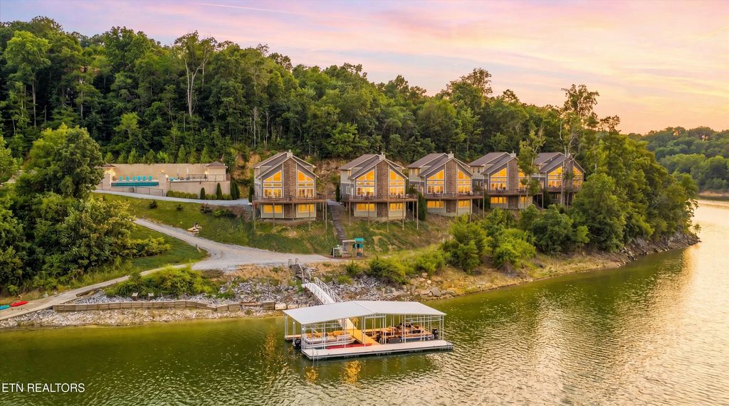 430 Sugar Cove Way, Newport