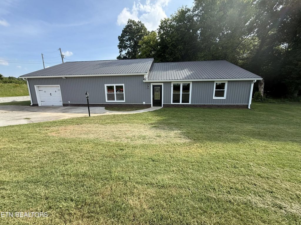 1001 County Road 350, Sweetwater