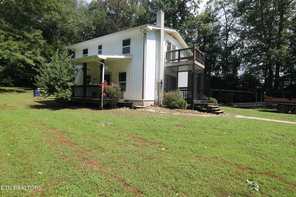 145 Apple Tree Drive, Oliver Springs