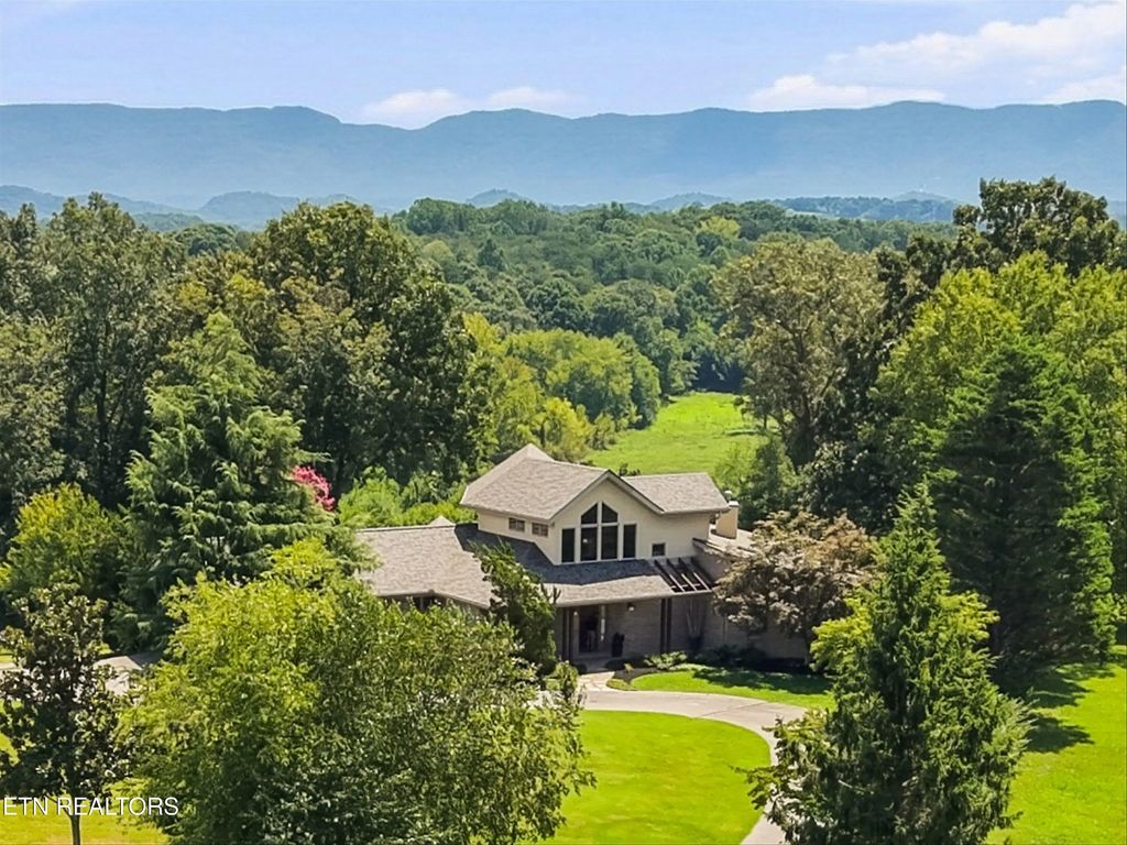 3430 Old Niles Ferry Rd, Maryville