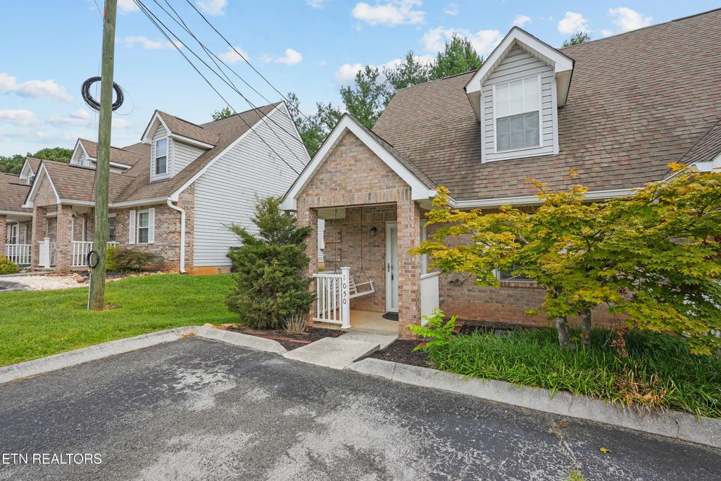 1050 Nod St, Knoxville