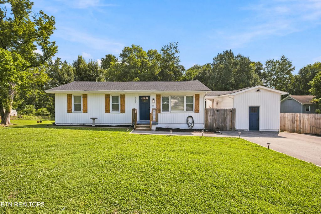 7808 Wise Lane, Knoxville