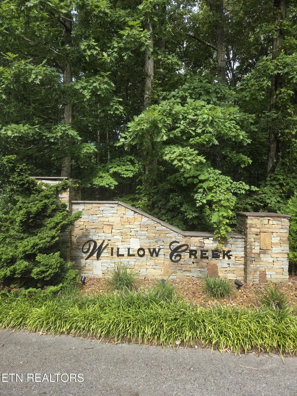 Frost Creek Drive, Crossville