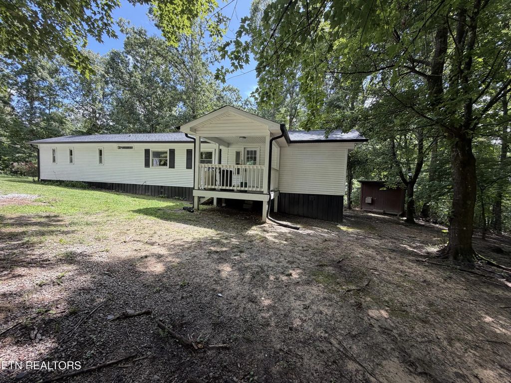 1004 Chestnut Ridge Rd, Spring City