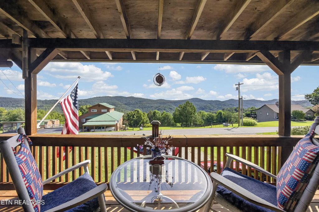 955 Livingston Boat Dock Rd, Allons