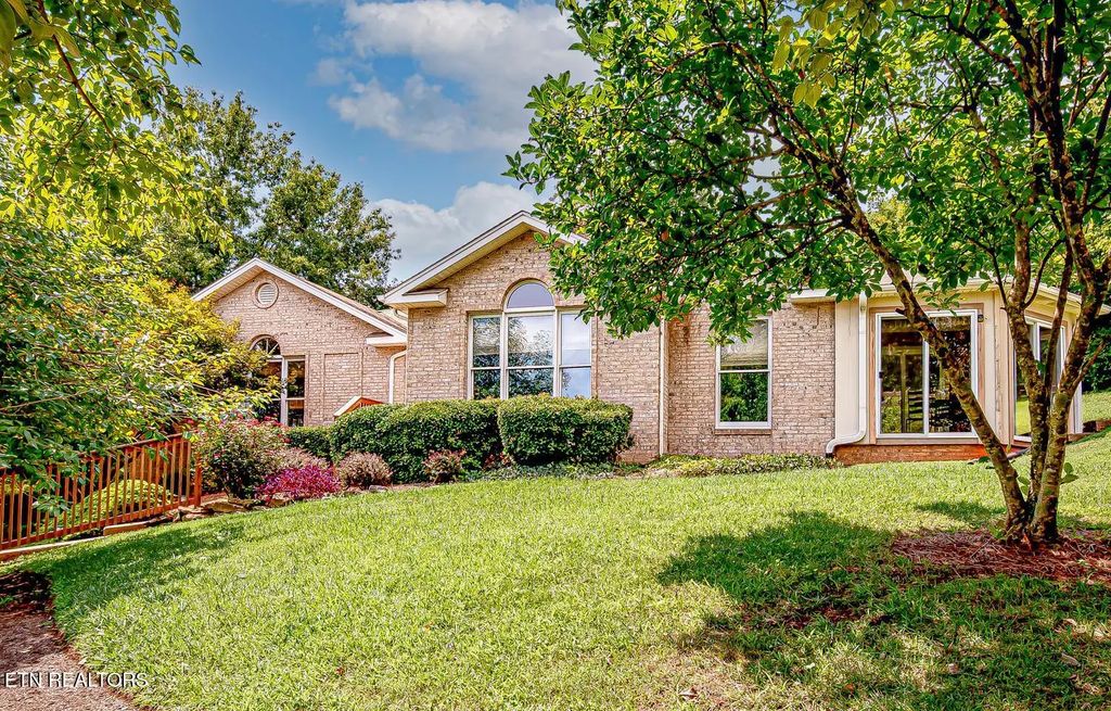 1211 Rockley Rd, Knoxville