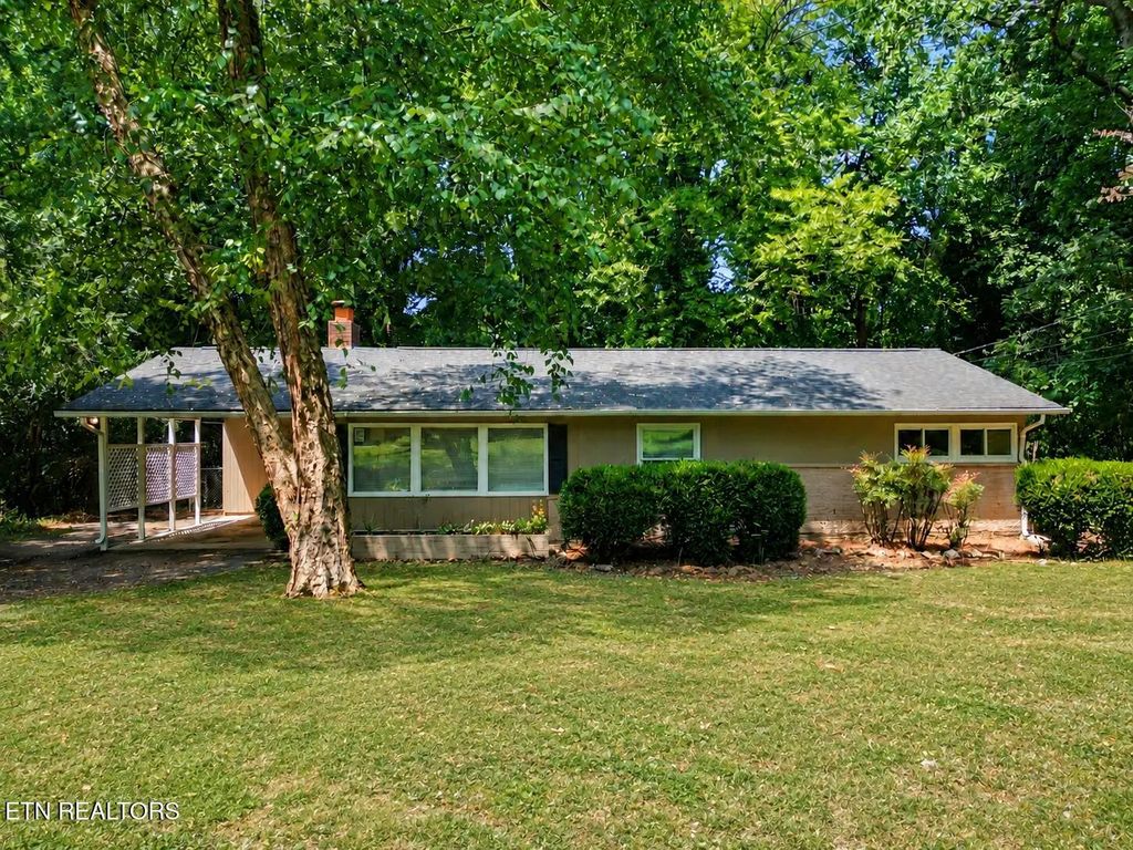 1336 Sumac Drive, Knoxville