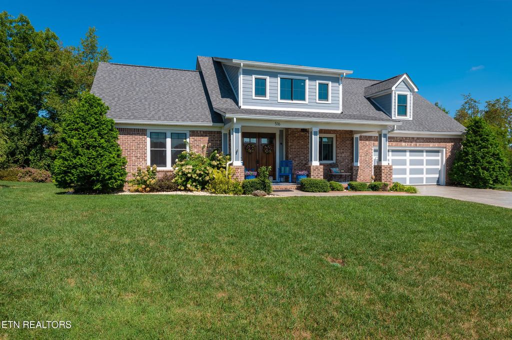516 Cape Lookout Light, Loudon