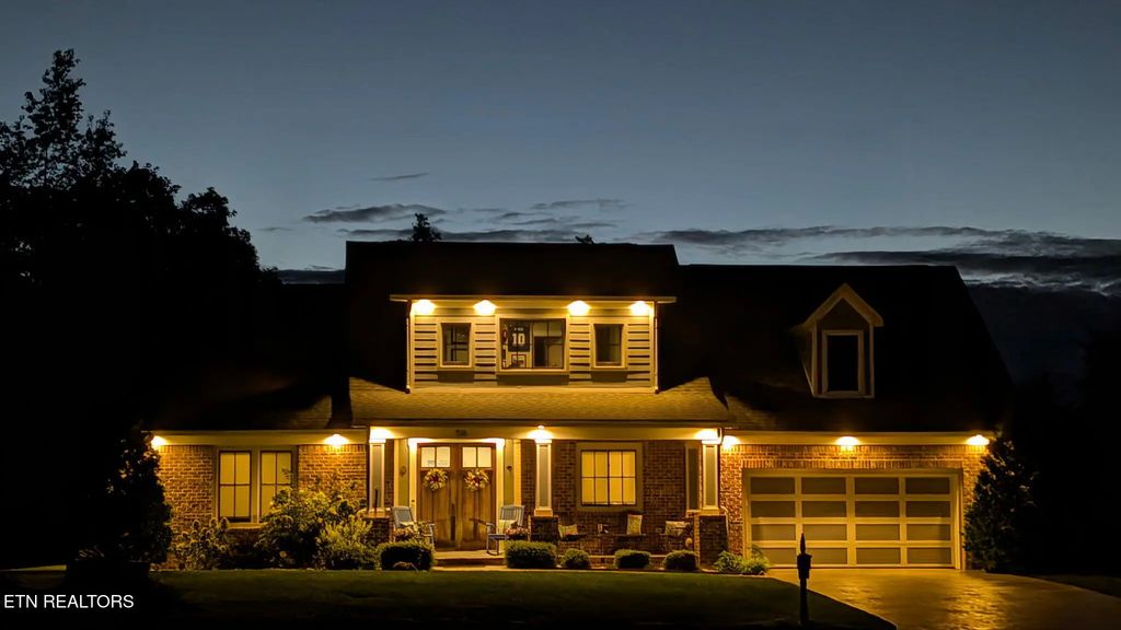 516 Cape Lookout Light, Loudon