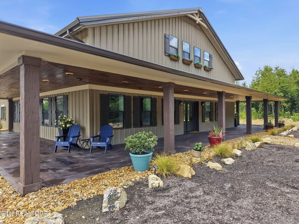 111 County Road 207, Athens