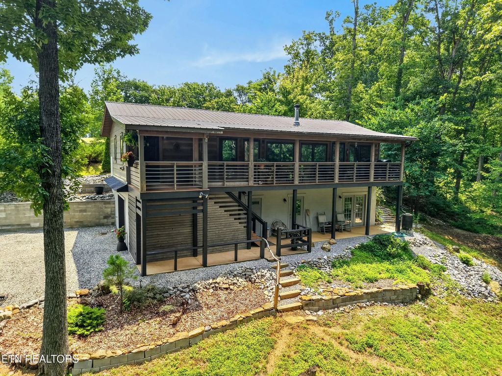 361 Bear Knob Lane, Crawford