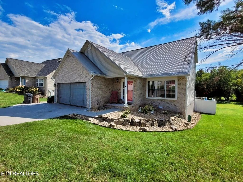 1217 Quiet Brook Lane, Knoxville