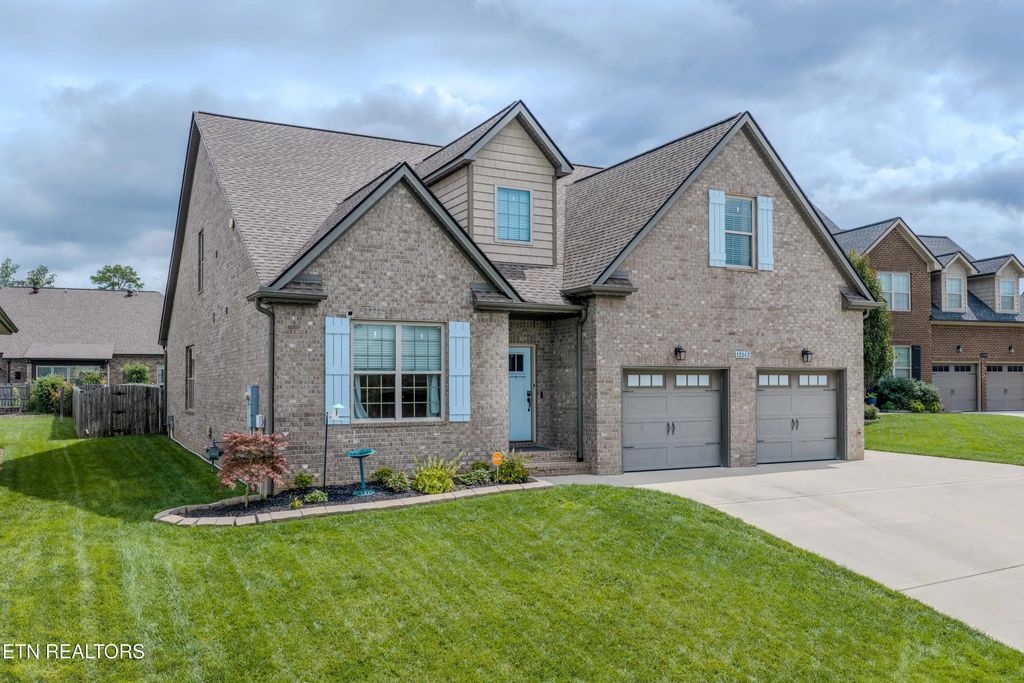 12512 Tangle Crest Lane, Knoxville