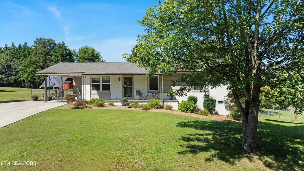 211 Arbor Drive, Maryville