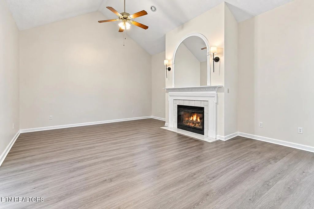 6504 Hickory Valley Way 3, Knoxville