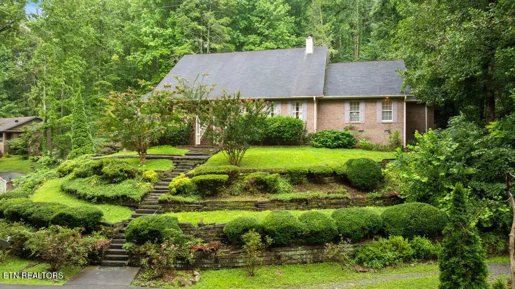 3012 Roaring Creek Way, Sevierville