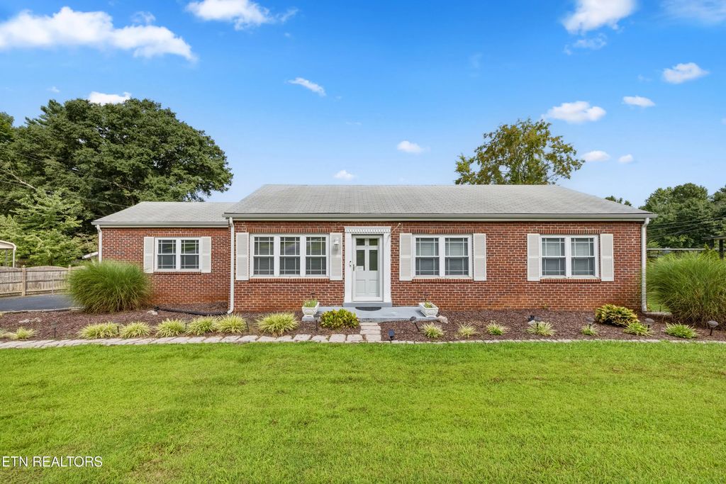 3725 Lucinda Drive, Knoxville