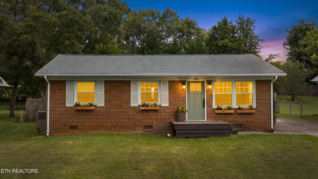 515 Goldfinch Ave, Knoxville