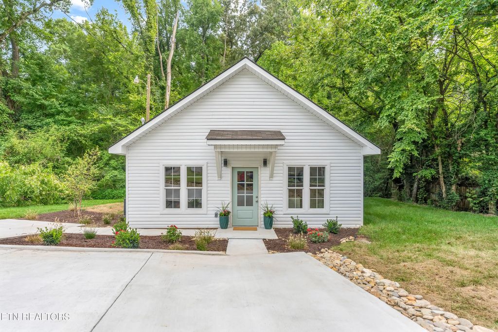 2032 Island Home Ave, Knoxville