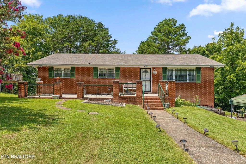 7810 Holiday Hills Circle, Chattanooga