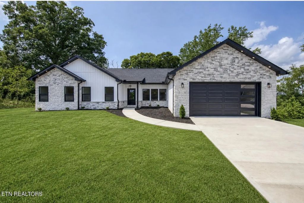 3259 Sandpiper Court, Kodak
