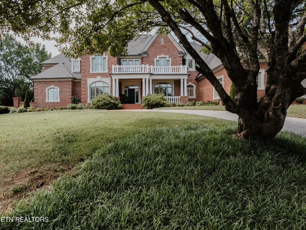 1633 Wembley Hills Rd, Knoxville