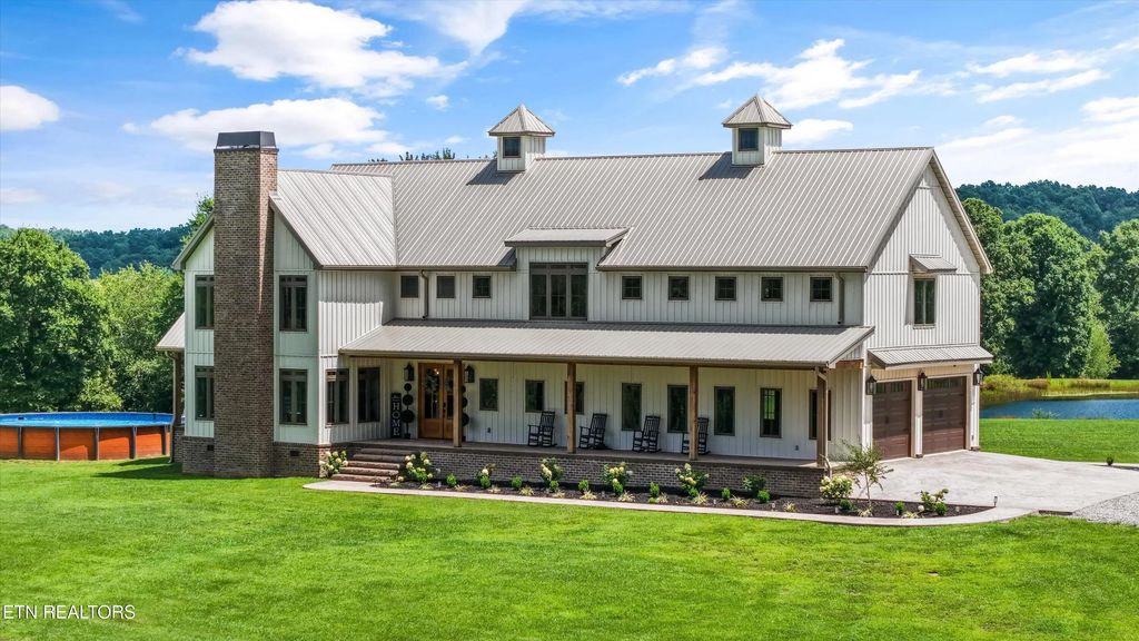 240 John Nitzscheke Rd, Sunbright