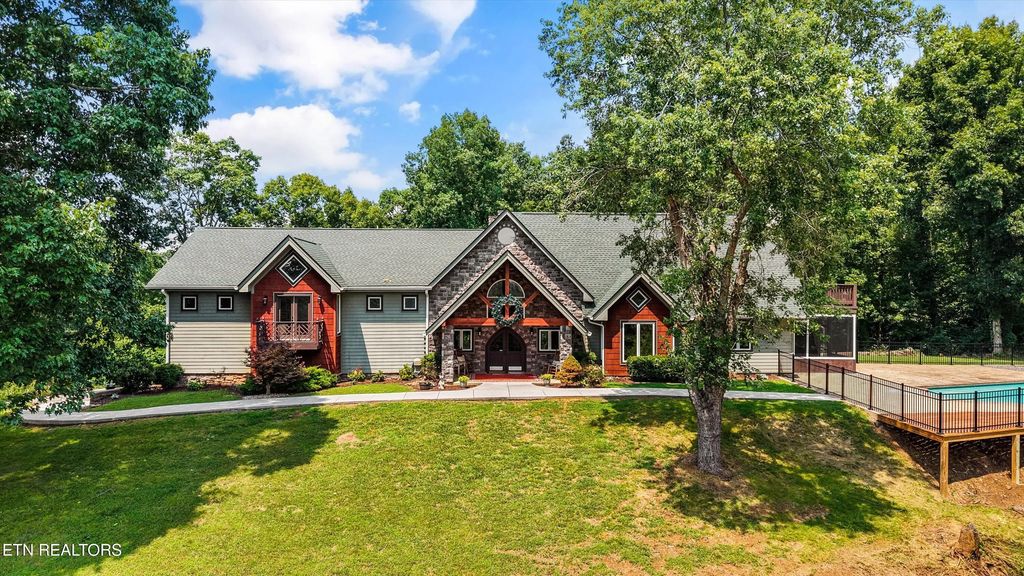 1212 Oglesby Rd, Knoxville