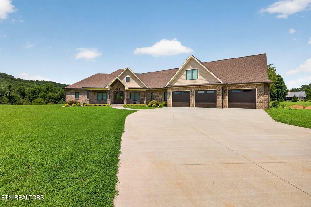 3542 Seven Springs Rd, Cookeville