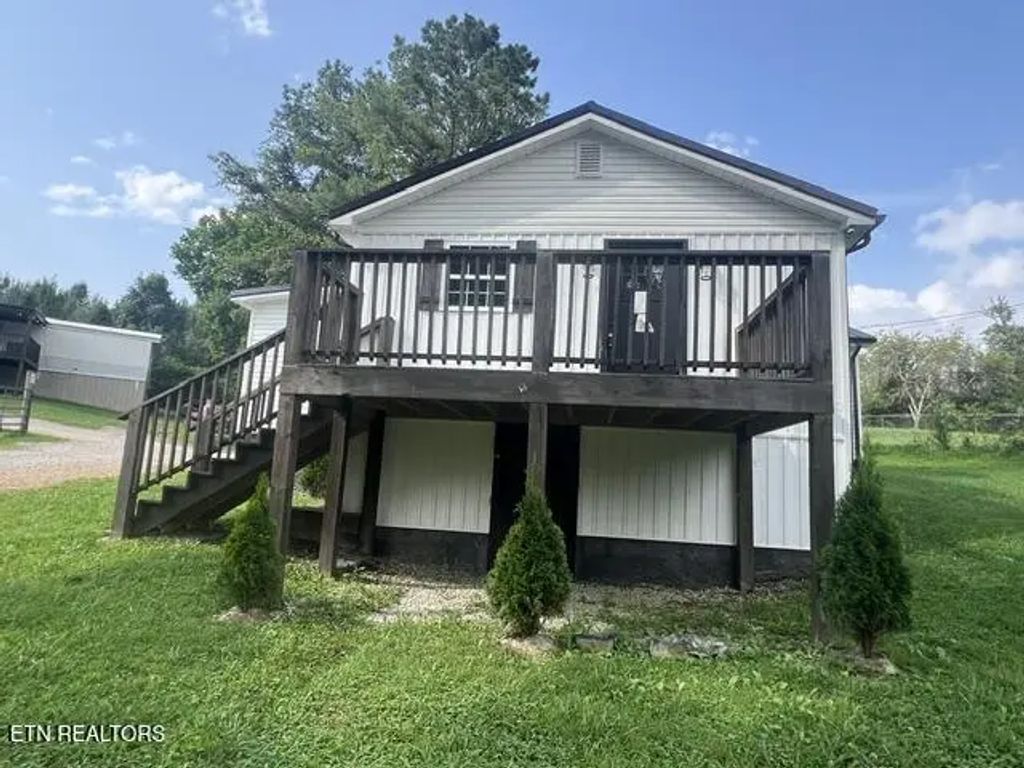 1104 Davis Chapel Rd, LaFollette
