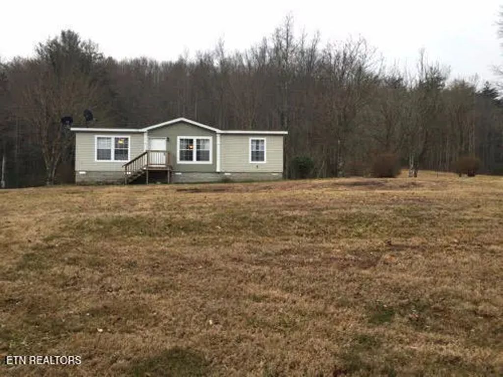 598 Rankin Chapel Rd, Oakdale