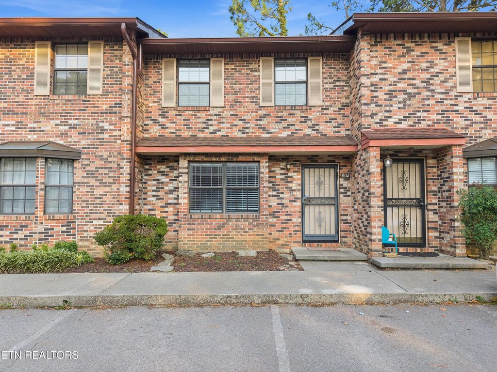 810 Highland Drive 802, Knoxville