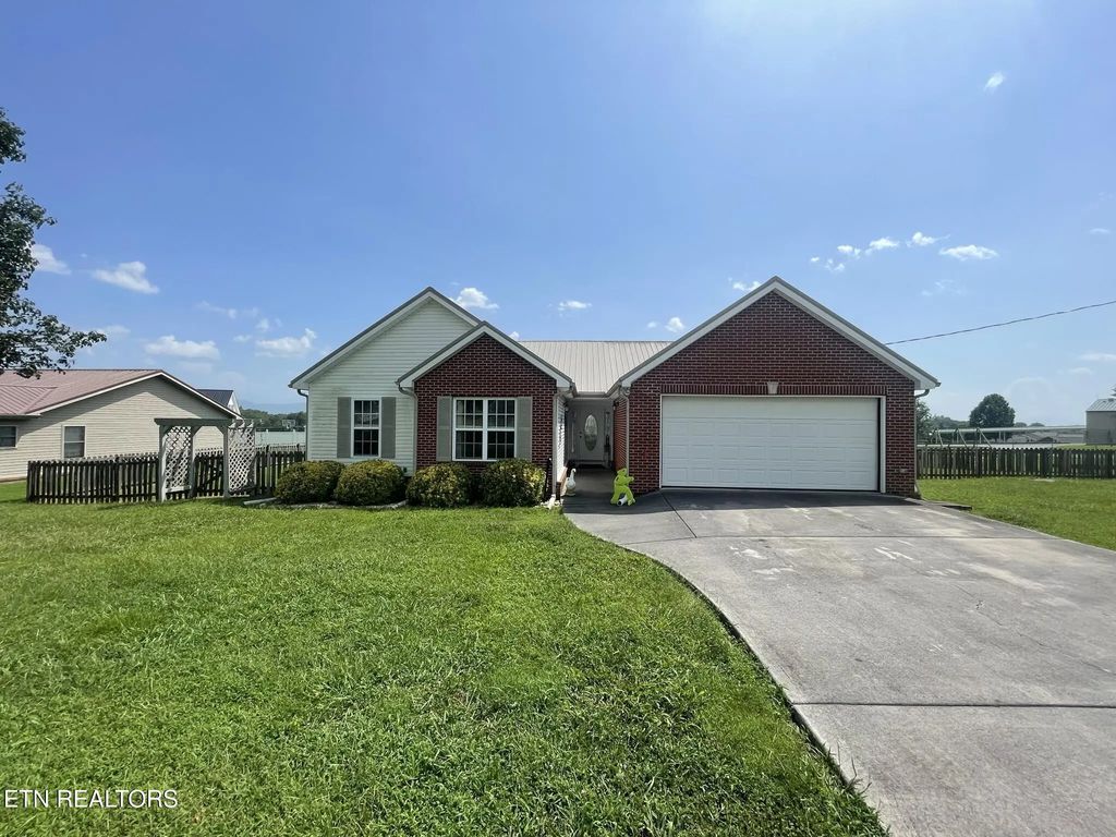 333 Ne Morie Rd, Dandridge