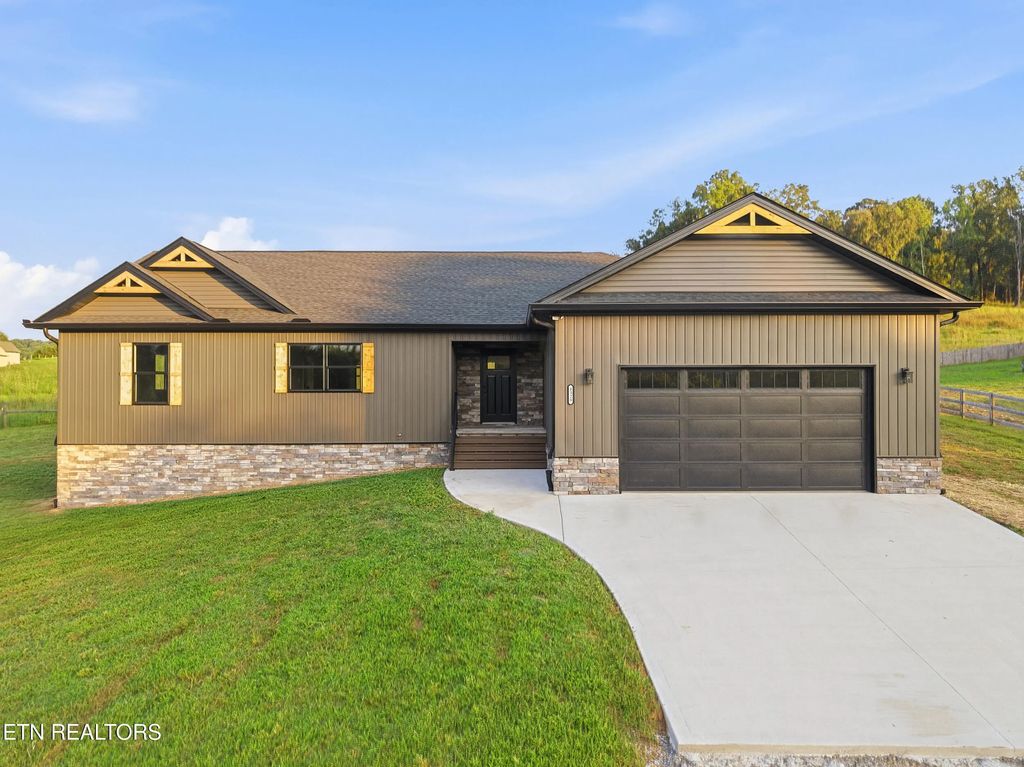 1328 Marble Hill Rd, Friendsville