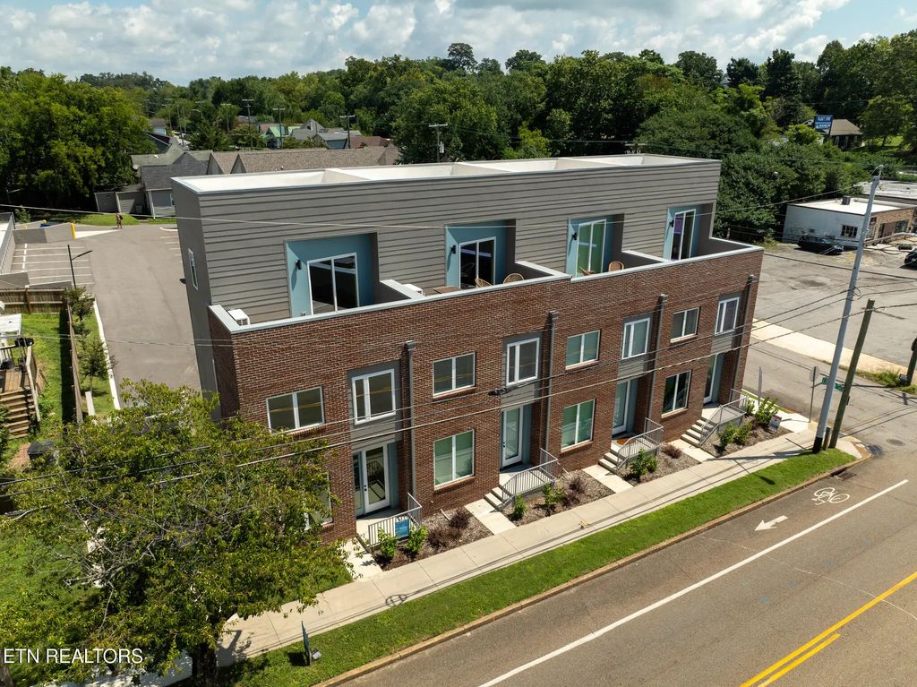 1602 N Central Street #104 104, Knoxville