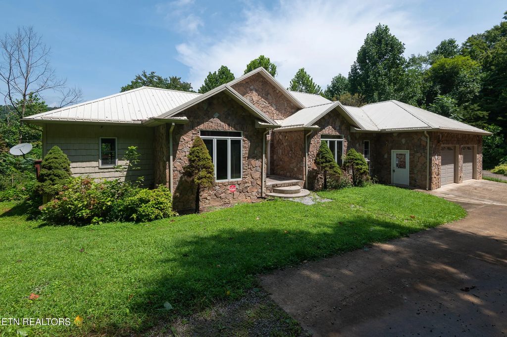 383 Maiden Lane, Speedwell