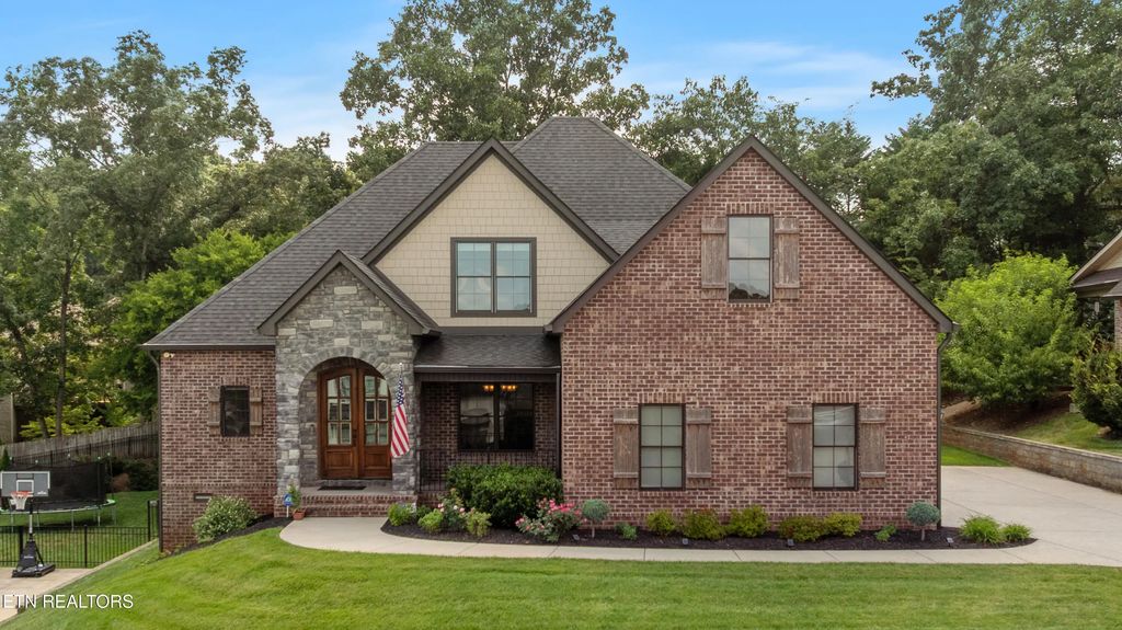 12551 Daisy Field Lane, Farragut