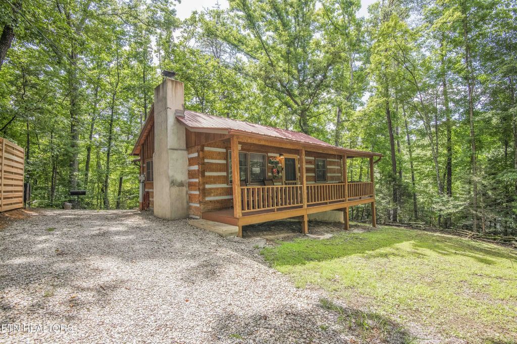 1510 Dawn Lane, Sevierville