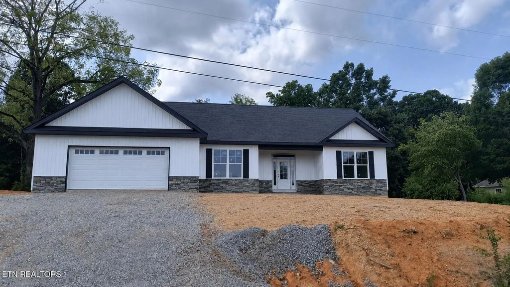 1269 Tuckaleechee Tr, Maryville