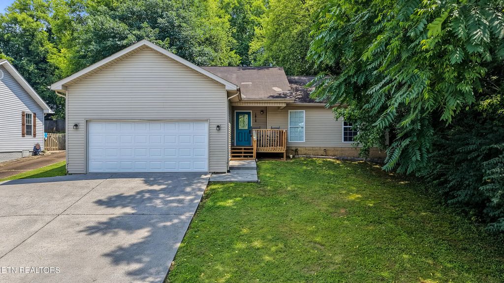 1414 Wales Ave, Maryville