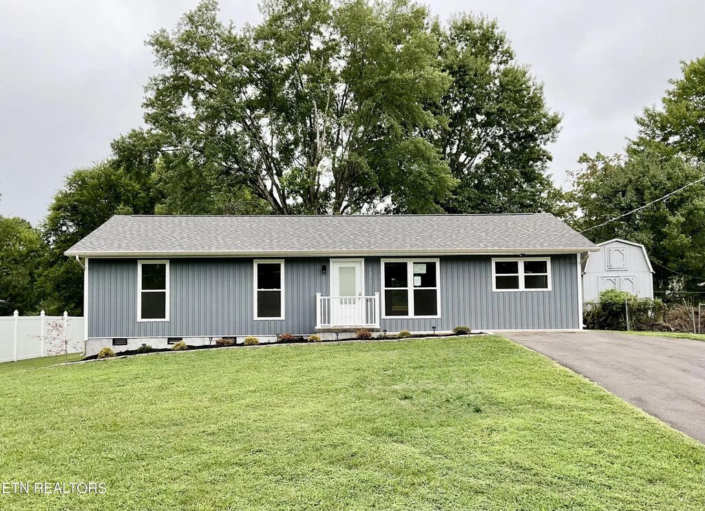 1033 Ruskin Drive, Knoxville