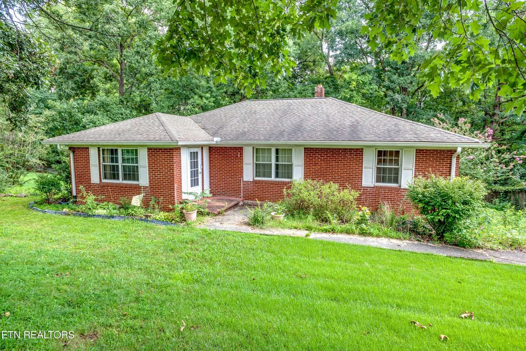 2804 Patrick Ave, Maryville