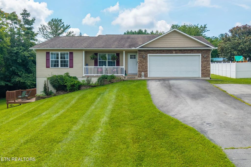 275 Kearney Drive, Crossville