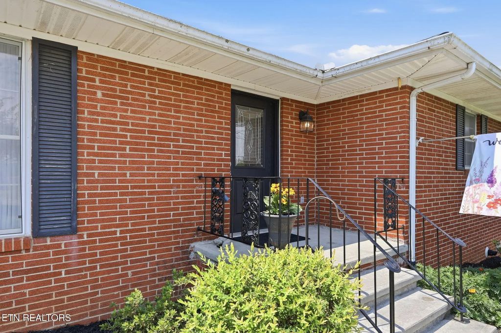 7517 Jessilee Drive, Knoxville
